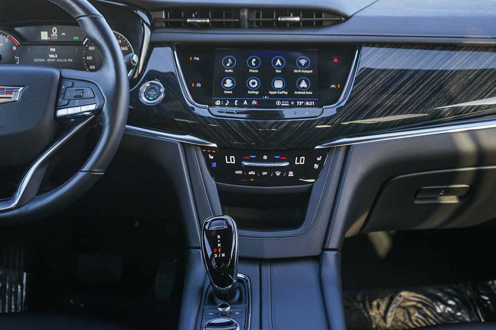 Used 2025 Cadillac XT6 Premium Luxury FWD image 13