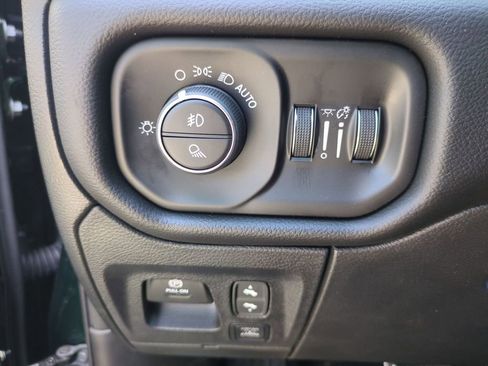 New 2026 RAM 1500 Rebel AWD/4WD image 18