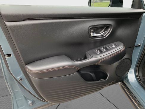 Certified 2026 Honda HR-V Sport image 11