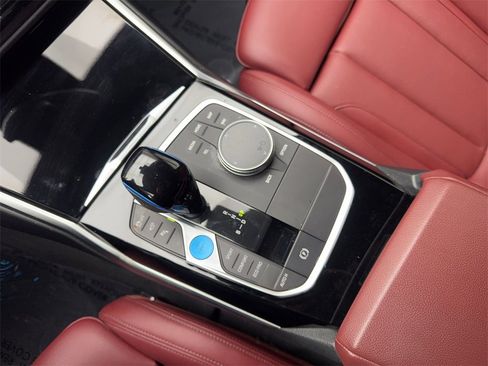 Used 2022 BMW i4 eDrive40 image 68