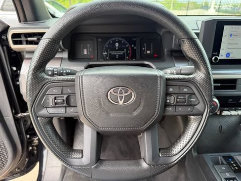 Used 2026 Toyota Tacoma SR5 AWD/4WD image 11