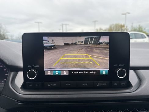 Used 2024 Honda Accord EX image 35