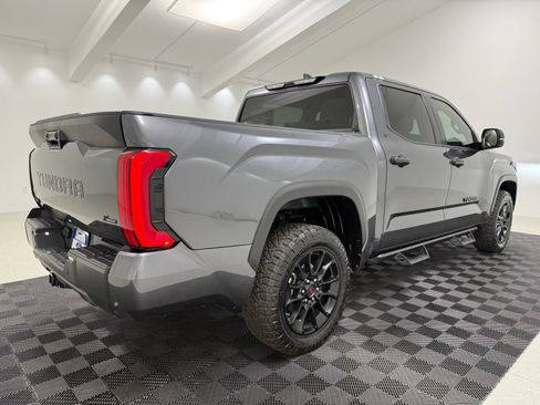 Used 2025 Toyota Tundra SR5 w/ SR5 Convenience Package AWD/4WD image 8