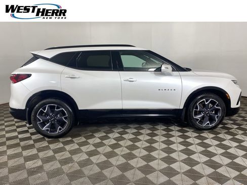 Used 2021 Chevrolet Blazer RS w/ Enhanced Convenience Package AWD/4WD image 25