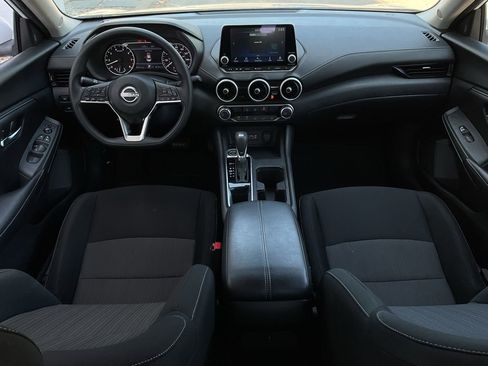 Used 2025 Nissan Sentra SV image 19