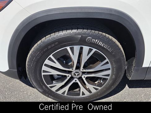 Certified 2025 Mercedes-Benz GLA 250 4MATIC image 16