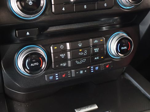 Used 2017 Ford F150 Lariat AWD/4WD image 8