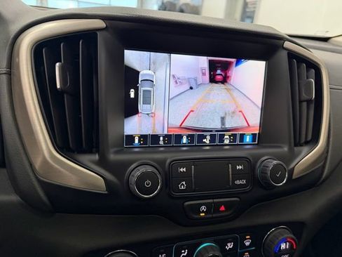 Used 2024 GMC Terrain Denali w/ Black Diamond Edition image 20