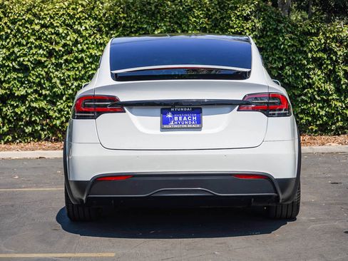 Used 2023 Tesla Model X AWD/4WD image 5