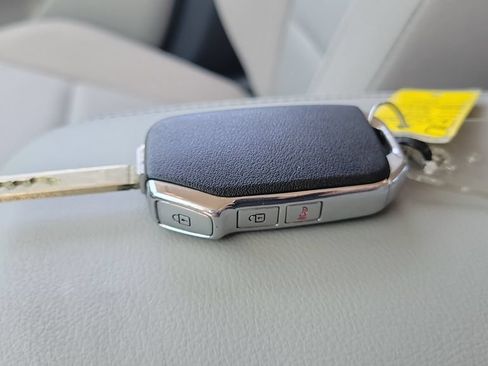 Used 2023 Kia Soul LX FWD image 25