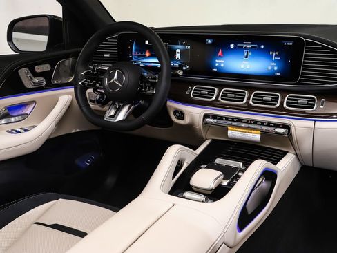 New 2026 Mercedes-Benz GLE 53 AMG 4MATIC Coupe image 12