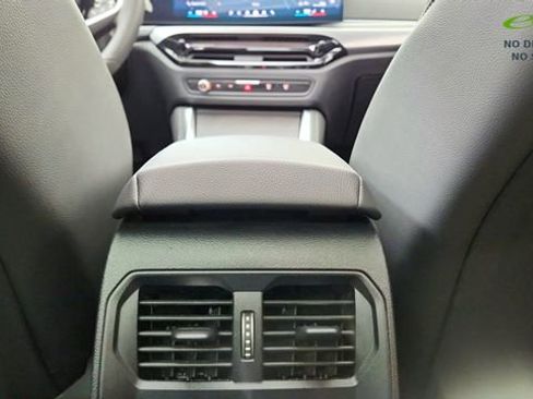 Used 2026 BMW M440i Coupe image 48