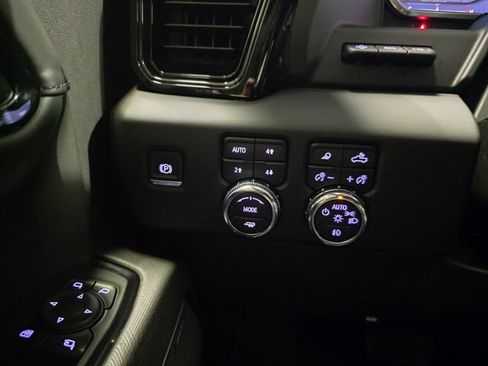 Used 2023 GMC Sierra 1500 AT4X AWD/4WD image 20
