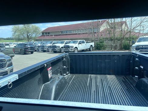 Used 2025 Chevrolet Silverado 1500 W/T RWD image 25