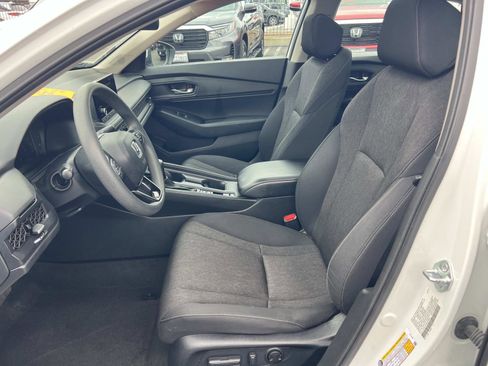 Used 2024 Honda Accord EX image 18
