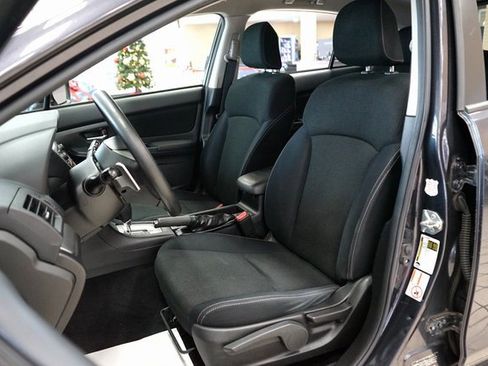 Used 2014 Subaru Crosstrek 2.0i Premium image 2