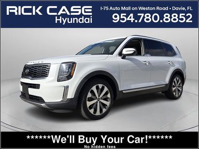 Used 2020 Kia Telluride S w/ S 8 Passenger Seating Package