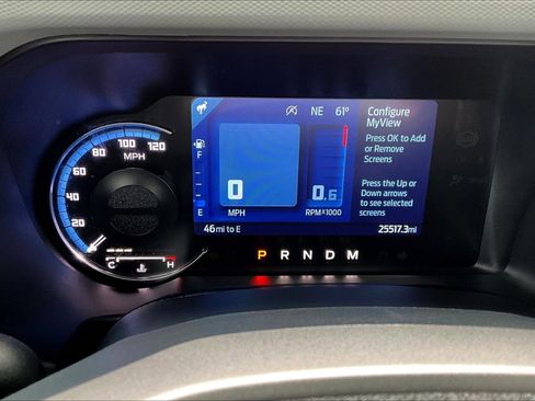 Used 2022 Ford Bronco Badlands image 13