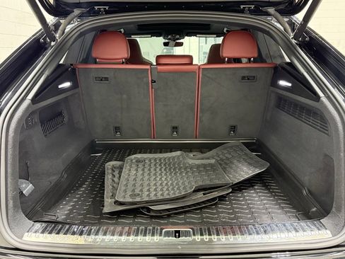 Used 2022 Audi SQ8 Prestige w/ Prestige Package image 37