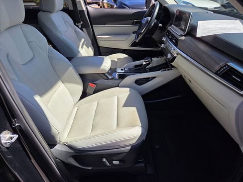 Used 2022 Kia Telluride SX w/ Towing Package FWD image 17