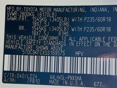 Certified 2025 Toyota Sienna XSE w/ XSE Premium Package image 34