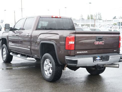 Used 2016 GMC Sierra 2500 SLT w/ Duramax Plus Package image 3