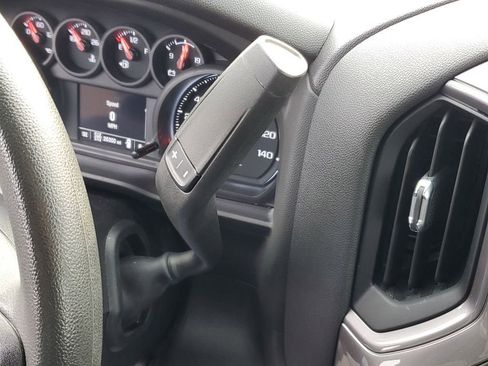 Used 2023 Chevrolet Silverado 1500 Custom image 23