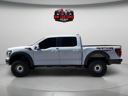 Used 2025 Ford F150 Raptor AWD/4WD image 4