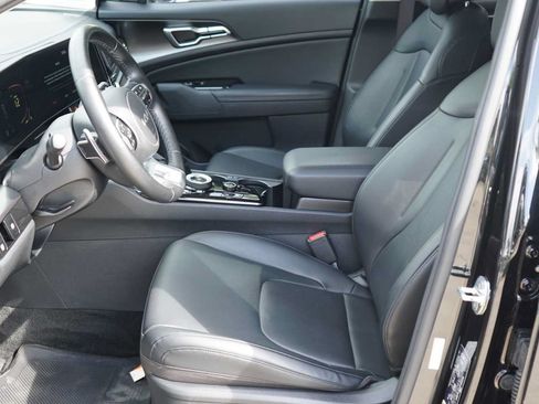 Used 2023 Kia Sportage EX w/ EX Premium Package AWD/4WD image 9