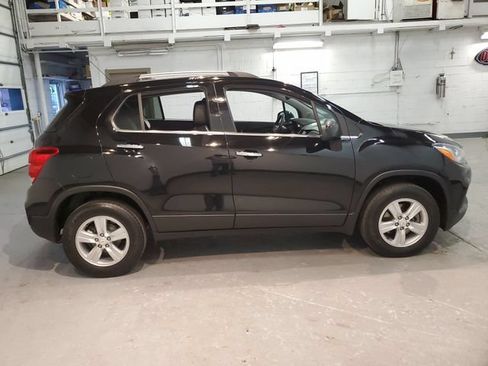 Used 2019 Chevrolet Trax LT w/ LT Convenience Package AWD/4WD image 6