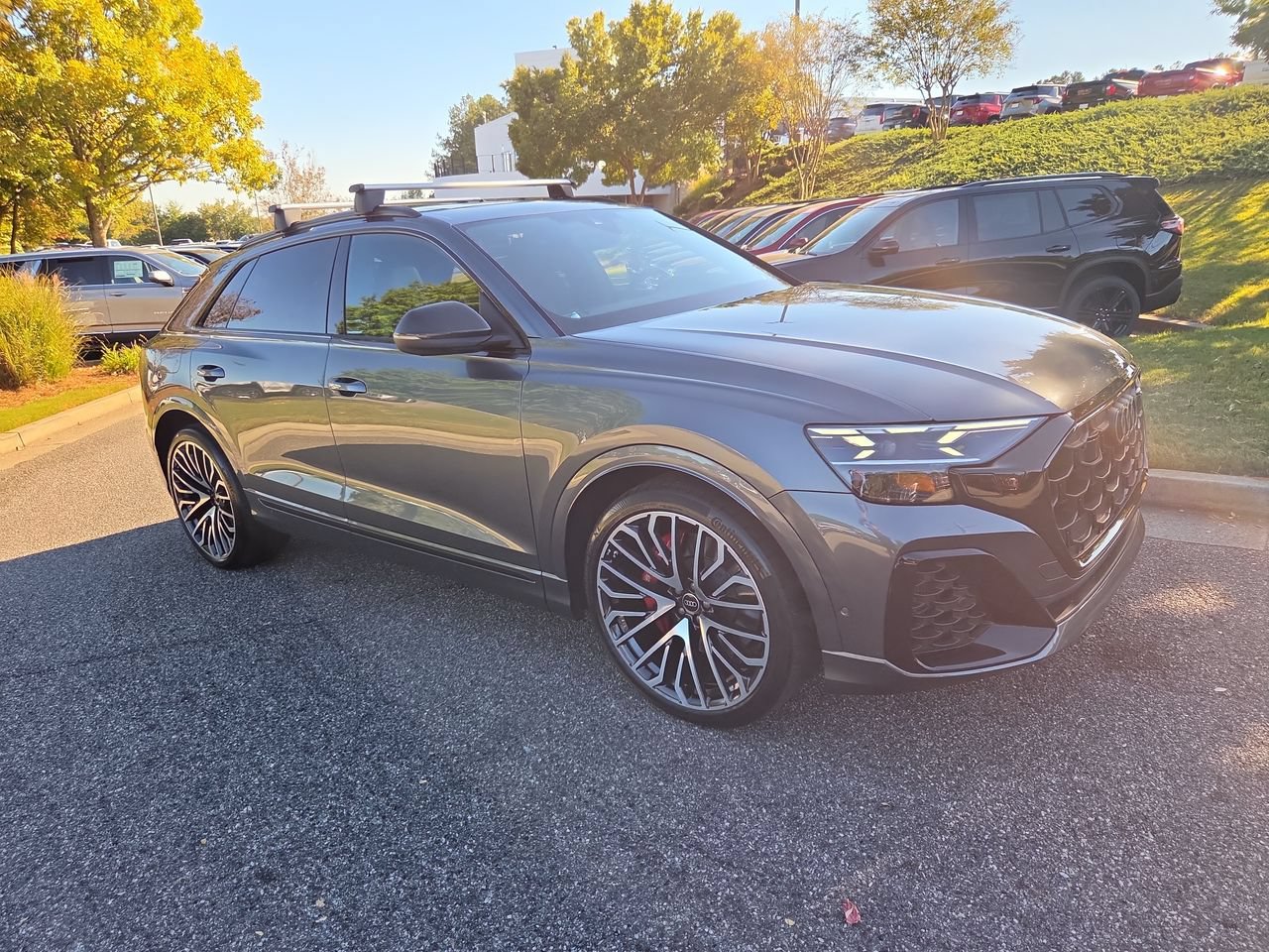 Used 2024 Audi SQ8 Prestige w/ Prestige Package AWD/4WD image 2