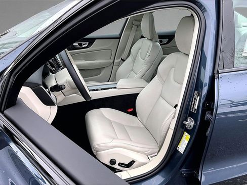 Certified 2024 Volvo S60 B5 Plus image 21