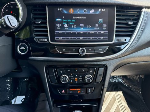 Used 2019 Buick Encore Essence FWD image 19