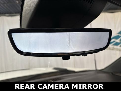 Used 2025 Chevrolet Silverado 2500 ZR2 w/ Technology Package image 17