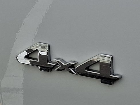 Certified 2021 Toyota Tundra SR5 AWD/4WD image 29
