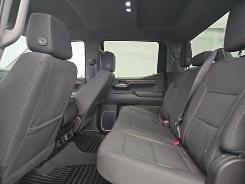 Used 2023 Chevrolet Silverado 1500 LT AWD/4WD image 46