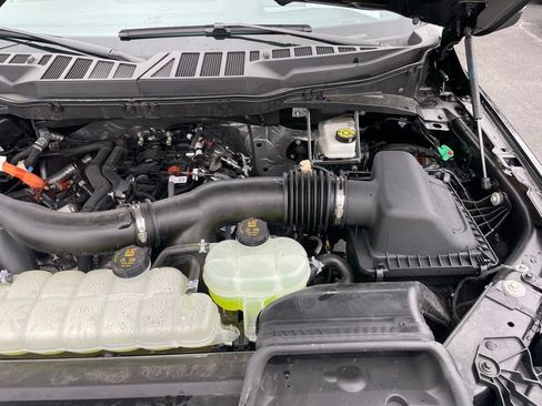 Used 2025 Ford F150 Lariat w/ Equipment Group 502A High image 46