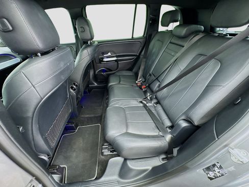 Used 2020 Mercedes-Benz GLB 250 image 15