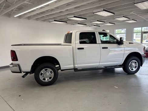 New 2026 RAM 3500 Tradesman AWD/4WD image 9