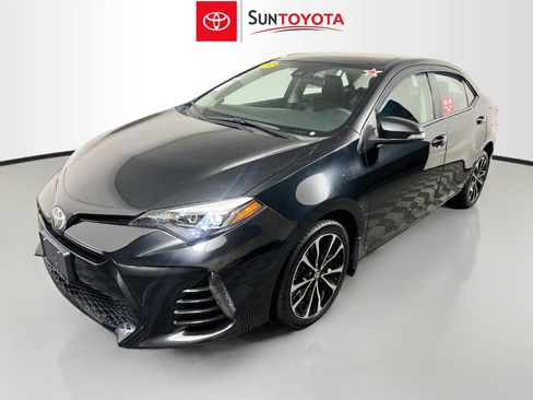 Used 2017 Toyota Corolla SE w/ Carpet Mat Package (TMS) FWD image 9