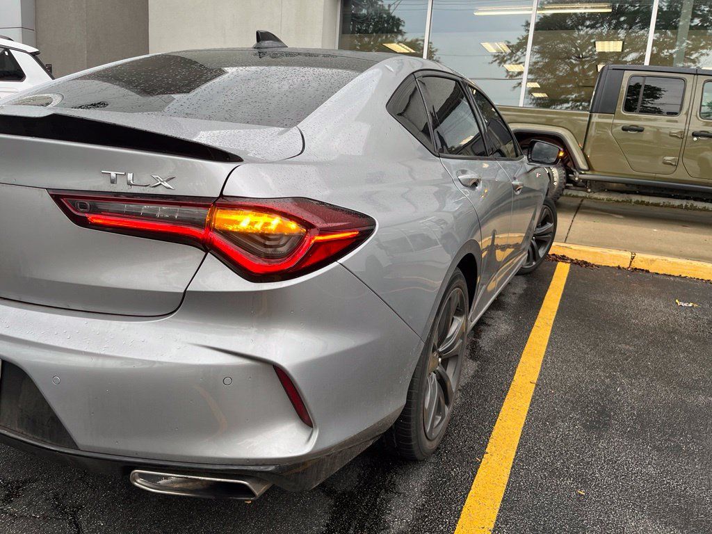 Used 2021 Acura TLX w/ A-SPEC Package FWD image 5