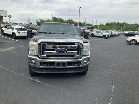 Used 2016 Ford F250 Lariat w/ Lariat Ultimate Package AWD/4WD image 2