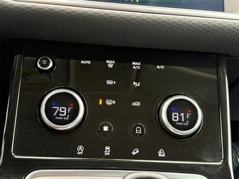 Used 2020 Land Rover Range Rover Evoque S image 17