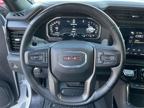 Used 2024 GMC Sierra 1500 AT4 w/ Technology Package image 18