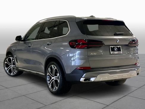 Used 2026 BMW X5 xDrive40i w/ Premium Package AWD/4WD image 12