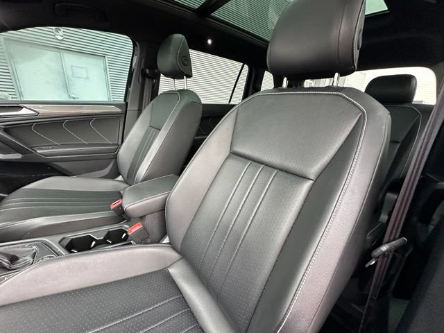 Certified 2024 Volkswagen Tiguan SE R-Line AWD/4WD image 25