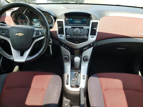 Used 2014 Chevrolet Cruze LT w/ All-Star Edition FWD image 11