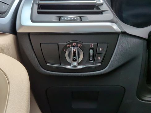 Used 2023 BMW X3 xDrive30i w/ Premium Package w/ZPA image 24