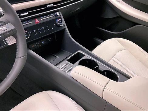 New 2025 Hyundai Sonata SEL image 8