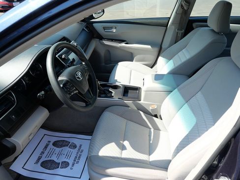 Used 2016 Toyota Camry LE FWD image 10